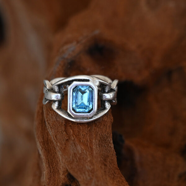 Product image for Sky Blue Chain Link Ring