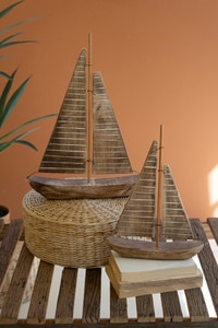 Product image for Rustic Recycled Wood Boats (s/2)